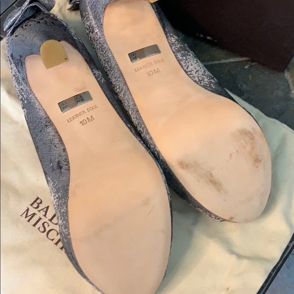 Badgley Mischka Macee Silver Shimmer Peep Toe *2x #hostpick - Picture 7 of 9